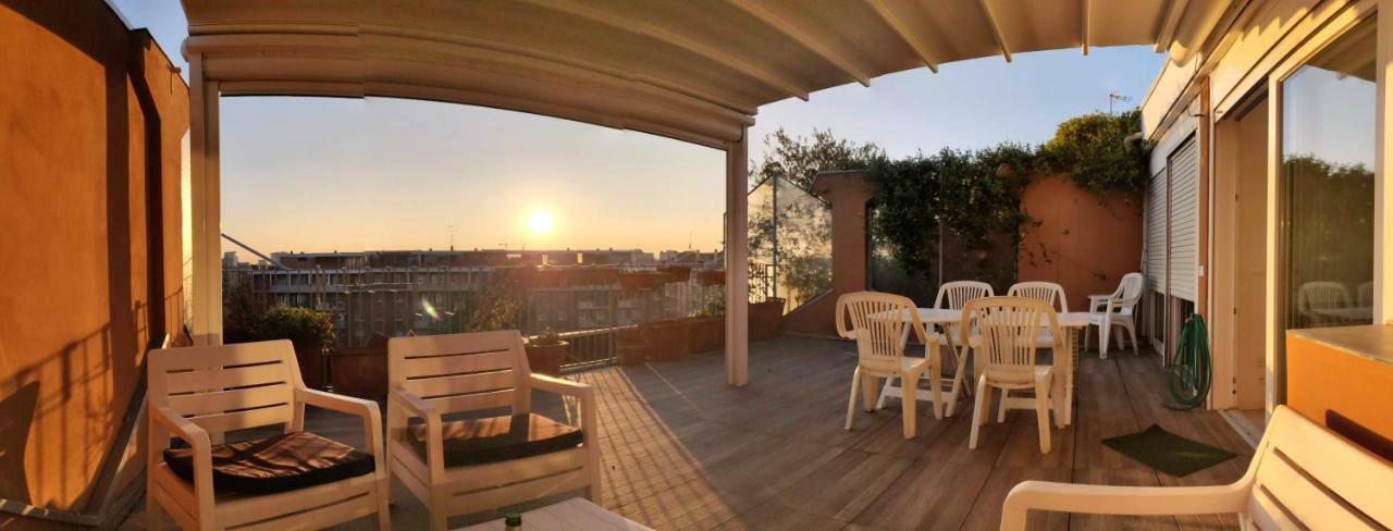 Exclusive Rooftop Apartment With Large Terrace In Solari/Tortona Milan Luaran gambar